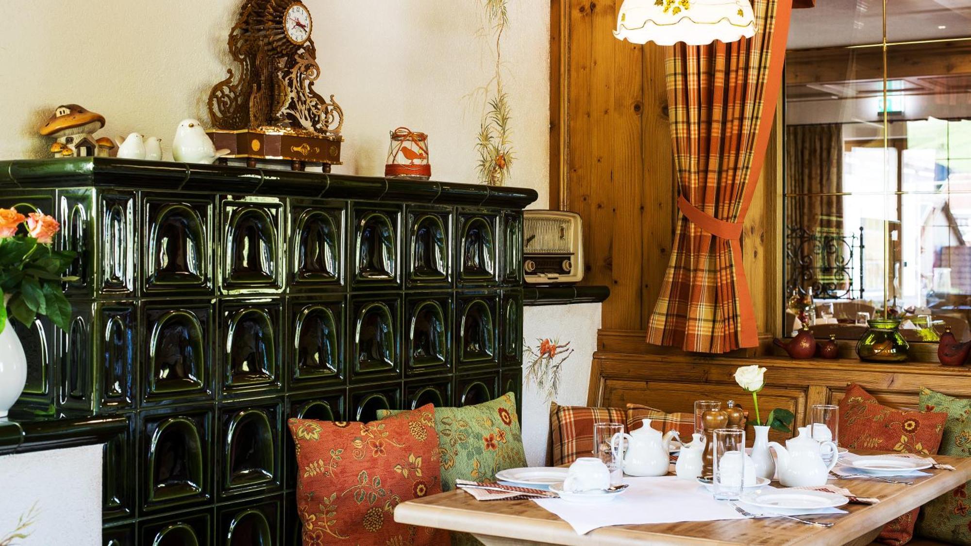 Hotel Rebstock Баден-Баден Екстериор снимка